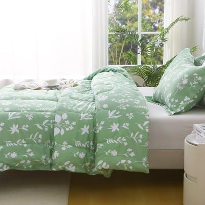 Mooreeke Twin Size Comforter Sets, Lightweight Dark Green with White Flower Patterned Bedding for All Seasons, 2-Piece Vintage Bed in a Bag with Fluffy Quilted Reversible Comforter & Pillow Sham
