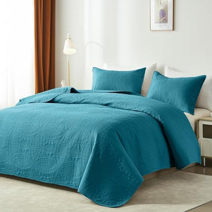 akkialla Teal Full/Queen Quilt Set, Ultrasonic Lightweight Bedspread Coverlet for Modern Minimalist Bedroom, Soft Microfiber Coin Pattern Bedding, 3-Piece (1 Quilt, 2 Pillow Shams)