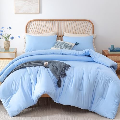 ROSGONIA King Size Comforter Set, Light Blue, 3 Pieces Soft Bedding Quilt