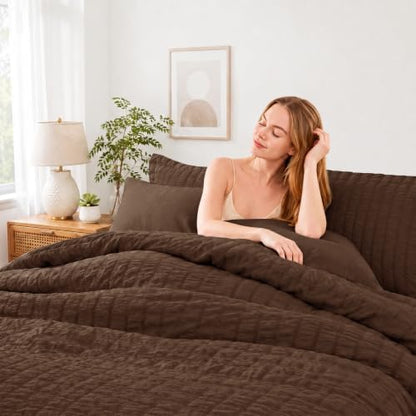 HIMEET King Comforter Set, 7-Piece Seersucker Bed in a Bag, Brown