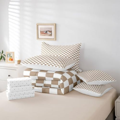 jejeloiu Light Brown Plaid Comforter Set King Size 7 Pieces Checkered Classic Bedding Set for Kids Grid Geometric Bed in a Bag with Comforter, Sheets, Pillowcases, Cushion Covers Lightweight