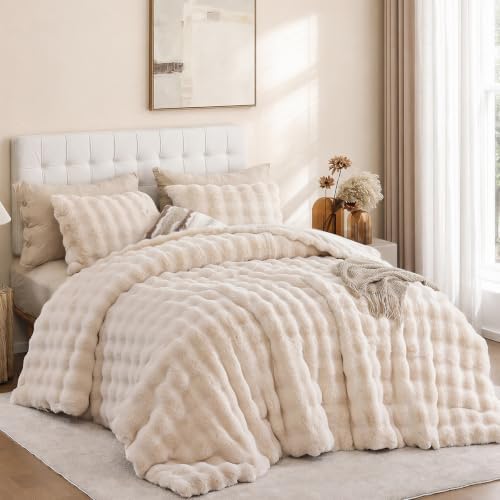 YIKUSH King Faux Fur Soft Comforter Set, Fluffy Beige Rabbit Fur Comforter