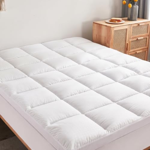 Mattress Pad - Soft and Breathable Mattress Protector Cover - Pillow Topper with Stretches to 18” Deep Pocket Fits Up to 8”-21” Cooling Bed Topper (White-Thick, King)