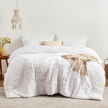 Love's cabin Seersucker White California King Comforter Set