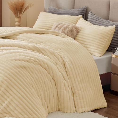 BEDELITE Fleece Oversized Queen Comforter Set, Fluffy Bed Set, Beige