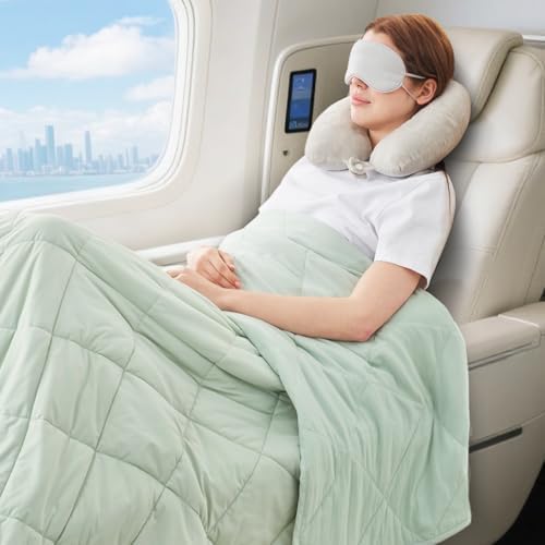 Cozy Bliss Cooling Throw Blanket for Hot Sleepers 50"x70", Q-Max 0.45 Cooling Comfort, Cold Blankets for Night Sweats Sleeping, Ultra-Cool Lightweight Breathable Summer Blanket for Couch Bed, Green