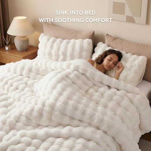 Smoofy Fluffy Faux Rabbit Fur Bubble Comforter Full Size - Cream White