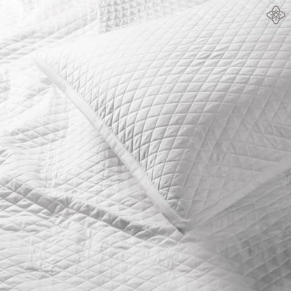 BIOWEAVES 100% Organic Cotton Quilts Queen Size - Diamond Stitched Quilted Bedspreads - All Season Oversized Coverlet Set - GOTS Certified Bedding Set | 1 Quilt & 2 Pillow Shams