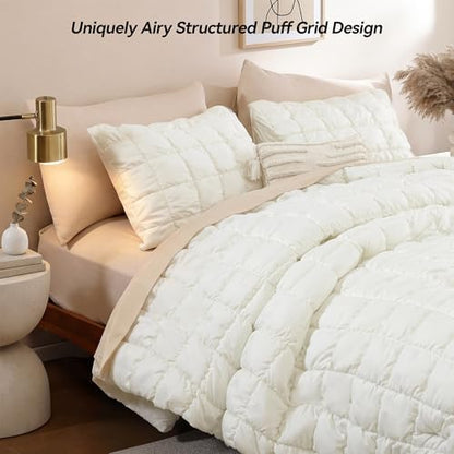 JANZAA Full Size Comforter Sets, Cream White Comforter with Puff Plaid Fluffy Comforter Set, Cloud-Like Soft Cozy Bedding Set, Lightweight Warm Bedroom Decor for All Season with 2 Pillowcases
