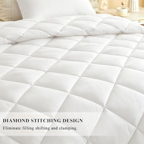 Alaskan King Comforter, Extra Large King Size Comforter Oversized, All Season Soft Lightweight Quilt Down Alternative Duvet Insert with 8 Corner Tabs(132x120, White)