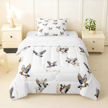 Feelyou Mallard Duck Comforter Set Toddler Size Duck Hunt Bedding Set for Kids Boys Girls Wild Duck Hunting Duvet Quilt Wild Animal Bedroom Decor Microfiber 2 Pcs with 1 Pillow Cases