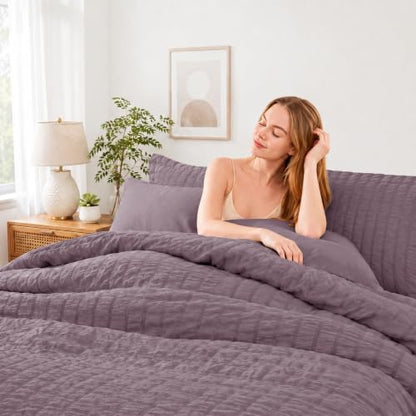 HIMEET Queen Comforter Set, 7-Piece Seersucker Bed in a Bag, Dusty Purple