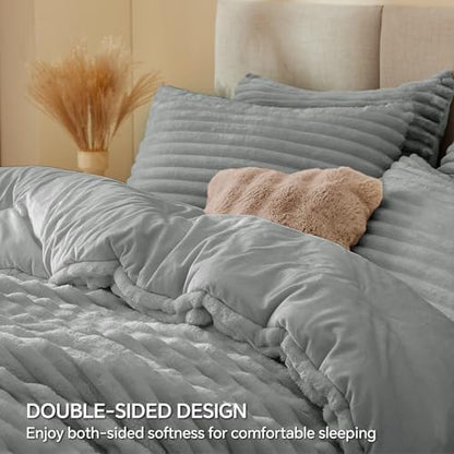 BEDELITE Fleece Oversized Queen Comforter Set, Fluffy Bed Set, Light Grey