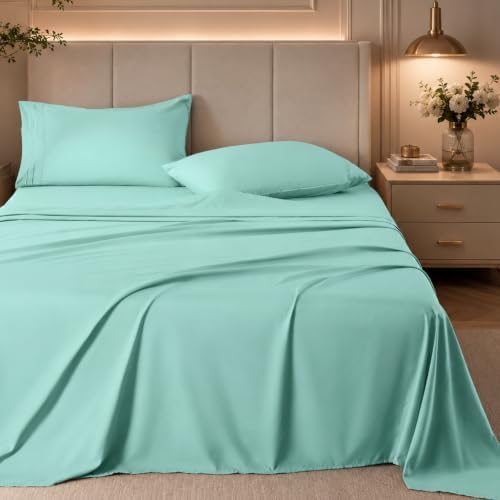 ROSE&RISY Light Green King Sheet Set, 4 Pieces Soft Bedding Sheet Set, Breathable and Cooling,Includes 1 Fitted Sheet, 1 Flat Sheet, 2 Pillowcases - Deep Pocket (Light Green, King)