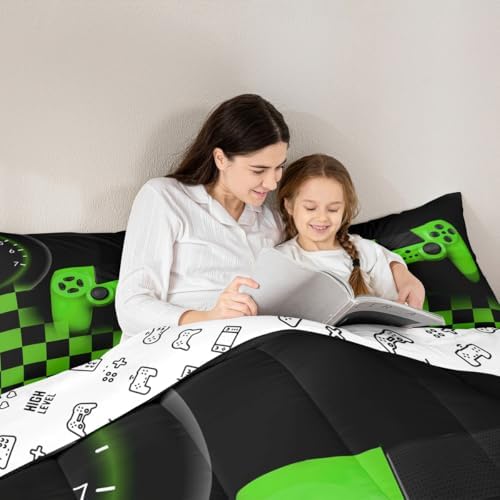 Gamer Comforter Set for Boys Home Decor Full 3pcs,Green Buffalo Plaid Check Novelty Bedding Set Microfiber Soft,Game Reversible Warm Duvet Insert,Gaming Gamepad Down Comforter with 2 Pillowcases