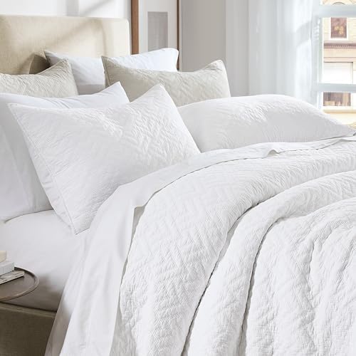 palassio White 100% Cotton Quilt King Size Bedding Sets with 2 Pillow Shams, Lightweight Textured Farmhouse Country Bedspread Soft Shabby Chic Patterned Coverlet for All Season, 3 Pieces