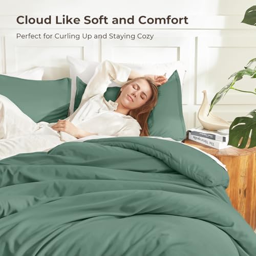 Litanika Haze Green Super King Comforter Set, 3 Pcs Lightweight Bedding Set