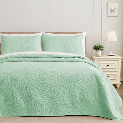 Exclusivo Mezcla Lightweight King Quilt Bedding Set, Soft Microfiber