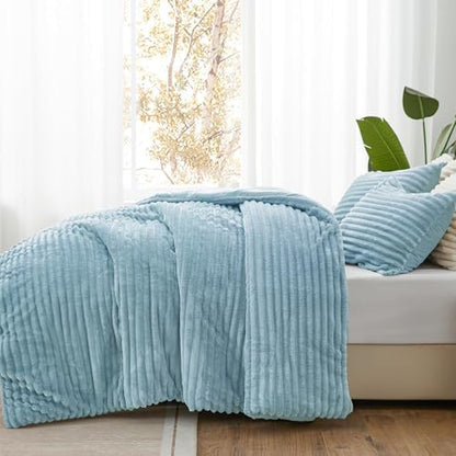 BEDELITE Fleece Full Comforter Set, Fluffy Bed Set, Light Blue