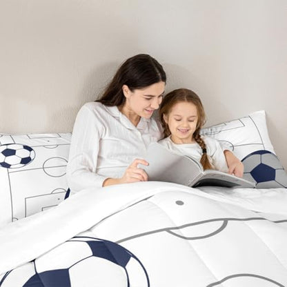 Boys Football Comforter Set Toddler Size Soccer Ball Pattern Down Comforter for Kids Teens Game Room Decor Sports Theme Bedding Set with 1 Pillowcase Football Court Duvet Set Polyester Quilt Set