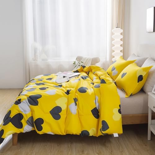 Caressma Farmhouse Yellow Queen Size Comforter Set 3 Pieces Bedding Set with Black Heart All Season Fluffy Soft Lightweight(1 Comforter & 2 Pillowshams)