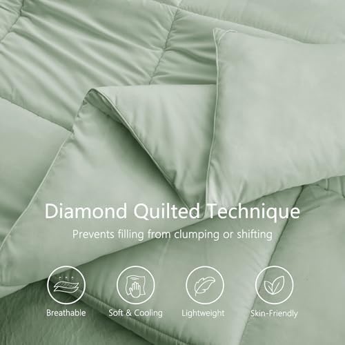 TEXARTIST Queen Comforter, All Season Down Alternative Sage Duvet Insert