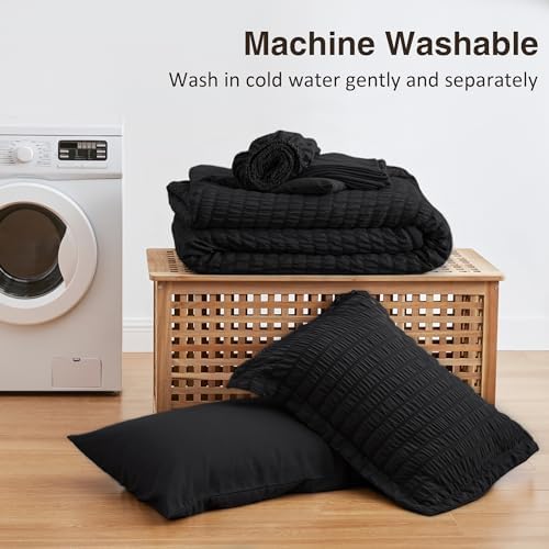 Love's cabin Seersucker Black Twin Comforter Set