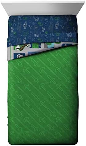 Jay Franco Minecraft 7pc Full Bed Set - Includes Comforter, Sheet Set & Decorative Pillow Shams - Features Creeper, Ghost, Zombie & Enderman Characters
