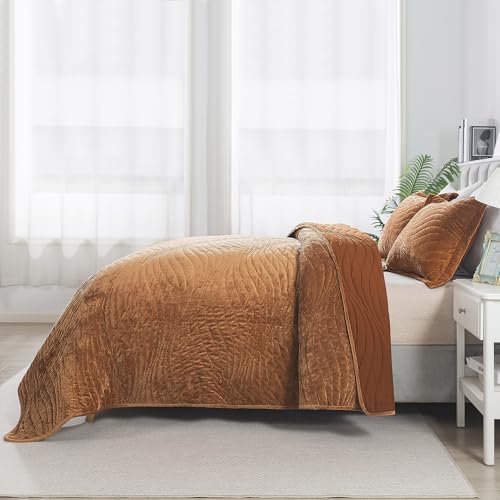 HoneiLife Velvet Quilts Queen Size - Lightweight Bedspreads 3-Pieces, Solid Coverlets Queen Quilt Bedding Sets, Wavy Quilt Sets for All Season Use-Camel