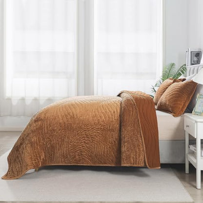 HoneiLife Velvet Quilts Queen Size - Lightweight Bedspreads 3-Pieces, Solid Coverlets Queen Quilt Bedding Sets, Wavy Quilt Sets for All Season Use-Camel