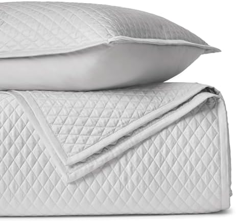 BIOWEAVES 100% Organic Cotton Quilts Queen Size - Diamond Stitched Quilted Bedspreads - All Season Oversized Coverlet Set - GOTS Certified Bedding Set | 1 Quilt & 2 Pillow Shams