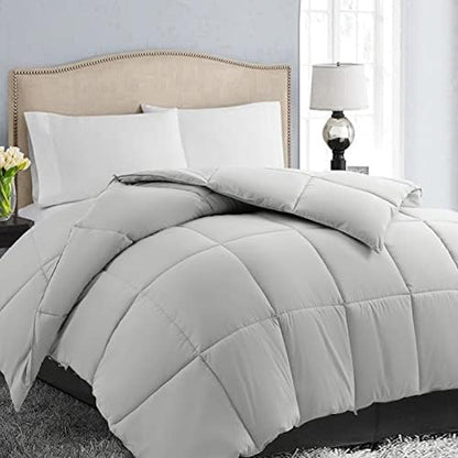 EASELAND King Size Down Alternative Comforter, Light Grey, 90x102 Inches