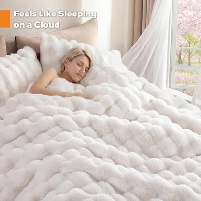 YIKUSH Queen Faux Fur Soft Comforter Set, Fluffy White Rabbit Fur Comforter