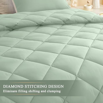 132x120 Alaskan King Comforter, Extra Large King Size Comforter Oversized, All Season Soft Lightweight Quilt Down Alternative Duvet Insert with 8 Corner Tabs(120x132, Sage Green)