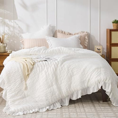 JOLLYVOGUE Oversized King Comforter Set, 3 Pieces White Seersucker Comforters, Lightweight & Fluffy Bedding Sets for All Season with 1 Ruffle Comforter and 2 Ruffle Pillowshams
