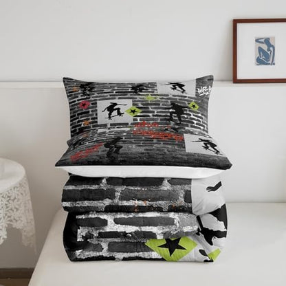 Skater Boy Comforter for Boys Kids Girls Graffiti Hip Hop Comforter Set Full Size Home Decor Soft Gray Watercolor Wall Bedding Set Street Art Teens Bedroom Down Duvet,1 Comforter with 2 Pillowcase