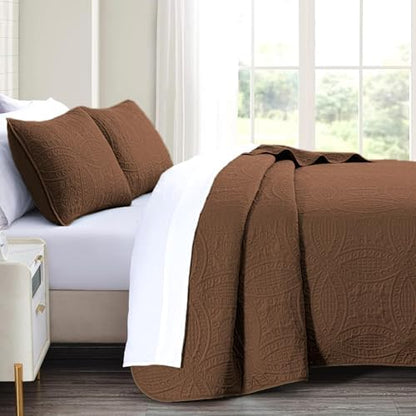 akkialla King/Cal King Quilt Bedding Set,Brown Ultrasonic Quilt Set,Lightweight Soft Bedspread Coverlet,Modern Style Coin Pattern Bed Cover for All Seasons,3 Piece(1 Quilt,2 Pillow Shams)