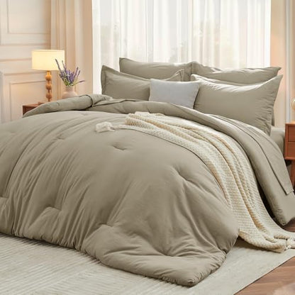 MUXHOMO 7 Pieces Oversized Queen Comforter Set, Soft Bed in a Bag Oversized Queen Size, All Season Bedding Set with Comforter, Flat Sheet, Fitted Sheet, Pillowcases & Shams, Linen