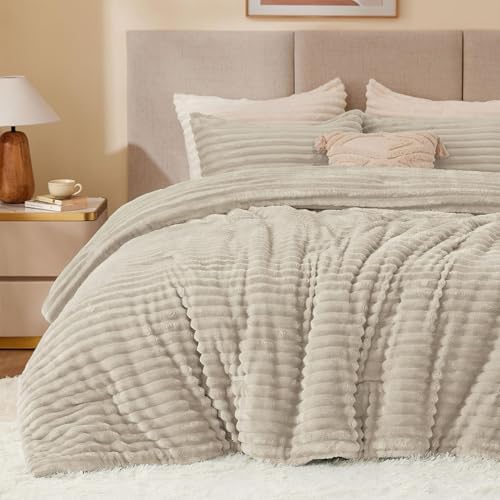 BEDELITE Fleece Oversized Queen Comforter Set, Fluffy Bed Set, Linen