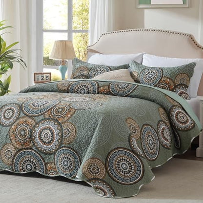 LEAONME 3-Piece Full Queen Size Olive Green Quilt Set Lightweight Oversized Bedspread 90''x98'' Soft Microfiber Floral Coverlet Luxurious Warm Bed Cover for All Seasons (1 Quilt, 2 Pillow Shams)