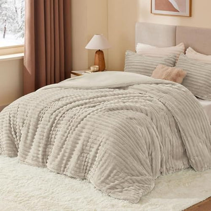 BEDELITE Fleece Full Comforter Set, Fluffy Bed Set, Linen