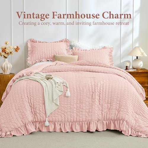 JOLLYVOGUE Rose Gold Queen Comforter Set, 3 Pieces Seersucker Comforters Queen Size, Lightweight & Fluffy Bedding Sets for All Season with 1 Ruffle Comforter and 2 Ruffle Pillowshams