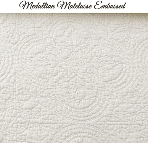 Cozy Line Home Fashions 100% Cotton Medallion Off White Matelasse Embossed Bedding Quilt Set, Reversible Lightweight Bedspread, Coverlet for All Season (Ivory, Oversized Queen - 3 piece)