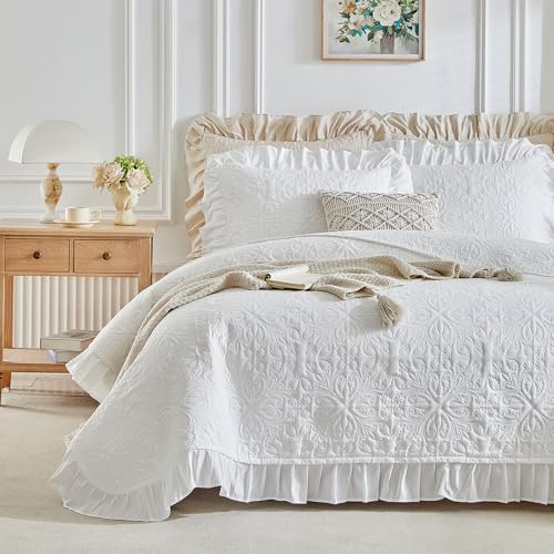 Ruffles Quilt Set King Size 96 * 108 in - 3 Pieces Solid Shabby Chic Farmhouse Ruffled Bedding Rustic Coverlet Lightweight Fluffy Summer Oversized Bedspread with Shams for Women Men White