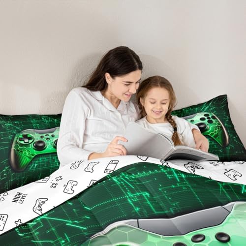Modern Gamepad King Size Comforter Set,Kids Green Geometric Gradient Game Decor All Season Bedding Set,Teens Video Games Comforter,Cool Player Gaming Decor Quilt Set Bedroom Collection 3Pcs