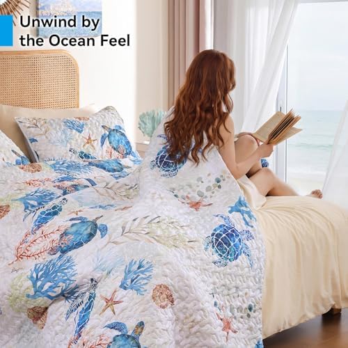 weigelia Coastal Quilt Queen Size, Sea Turtle Lightweight Summer Bedding