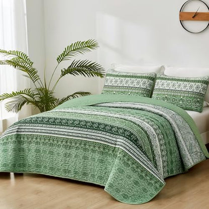 WONGS BEDDING Boho King Quilt Bedding Set, 3 Pieces Bedspread, Light Green