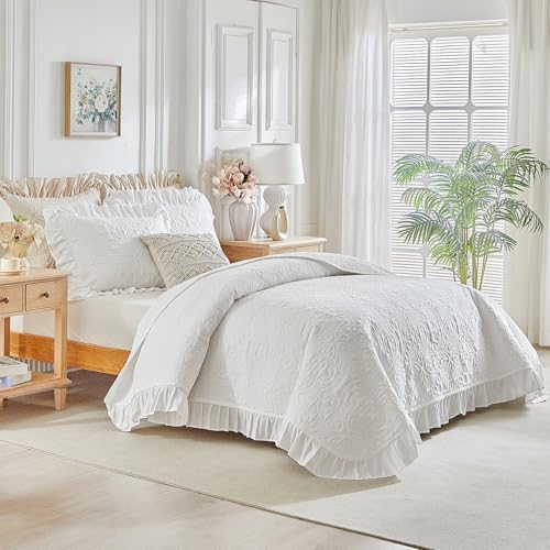 Ruffles Quilt Set King Size 96 * 108 in - 3 Pieces Solid Shabby Chic Farmhouse Ruffled Bedding Rustic Coverlet Lightweight Fluffy Summer Oversized Bedspread with Shams for Women Men White
