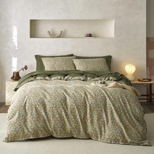 Wake In Cloud - Floral Comforter Set with Sheets, Cute Vintage Flower Cottagecore Aesthetic for Women Teen Girls, 7 Pieces Bed in a Bag, Olive Green, Queen Size