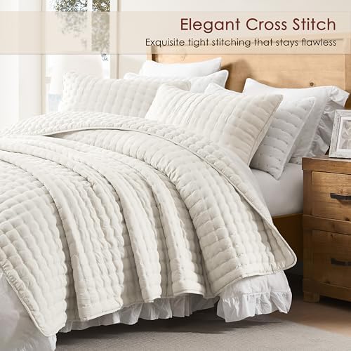WDCOZY Cloud Soft Quilt Set, Oversized King Size, Ivory, 116x106 inches